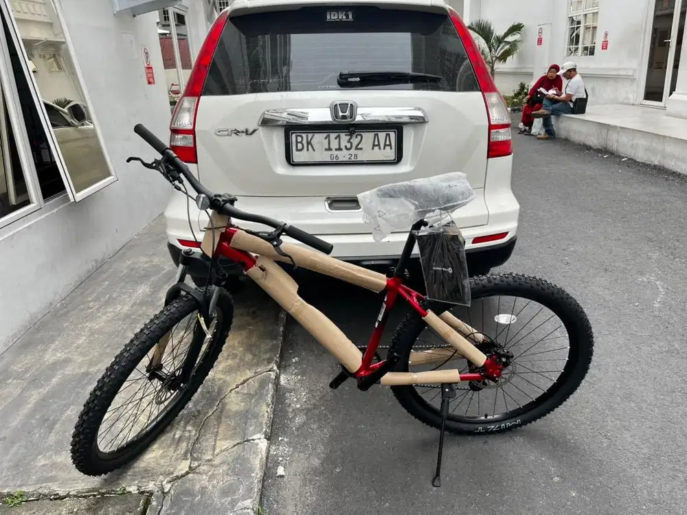 Di jual sepeda merek poligon