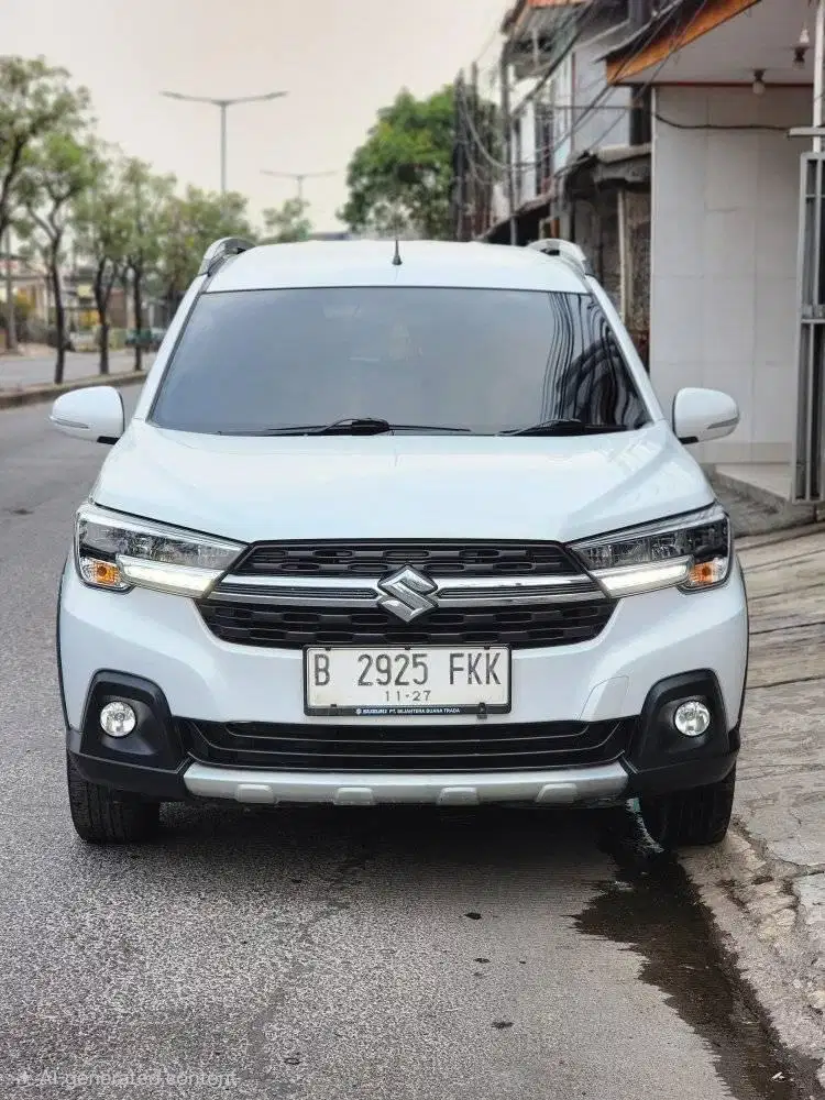 XL-7 BETA MT 2022 UNIT ISTIMEWA PAJAK PANJANG LOW KM GRESH !