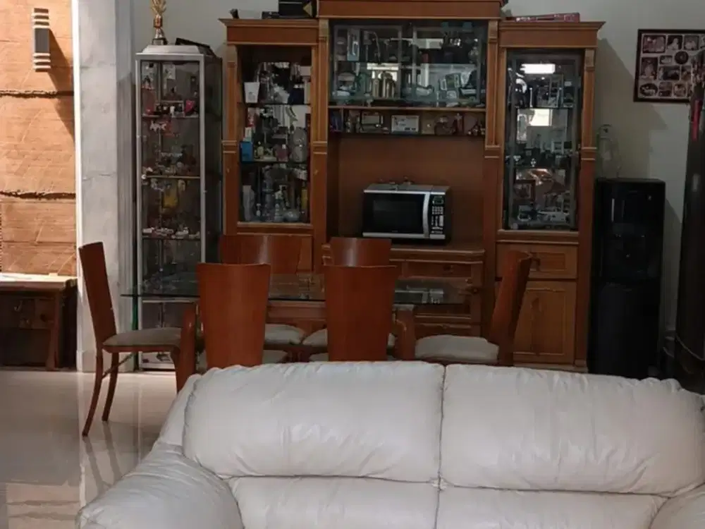 Dijual Cepat Rumah 1,5 Lantai Jl. Kramat Jaya Baru Johar Baru LT 171m² Murah Nego