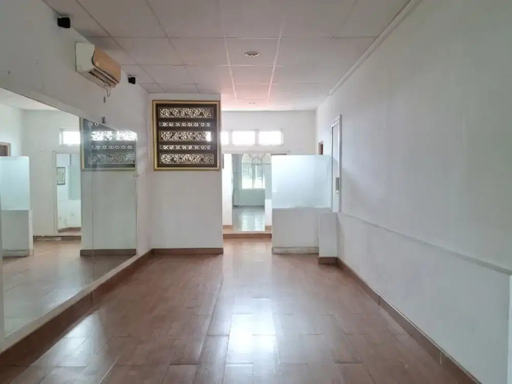DIJUAL RUKO 3 LANTAI DI BONA INDAH LEBAK BULUS