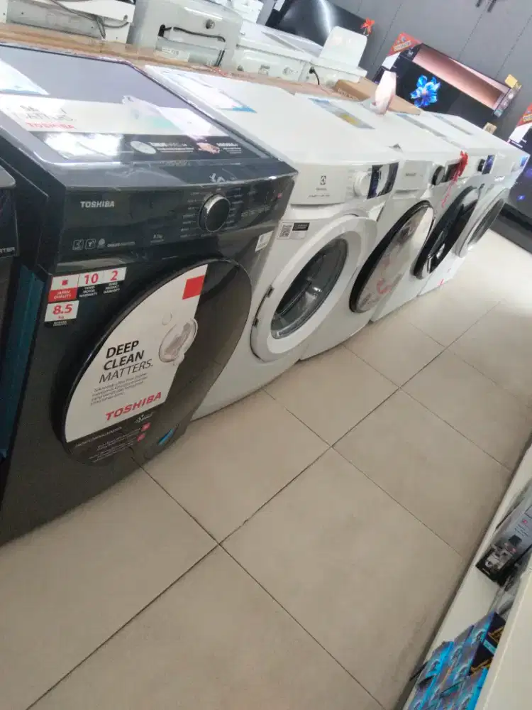 MESIN CUCI FRONT LOADING AQUA POLYTRON ELECTROLUX SHARP SAMSUNG