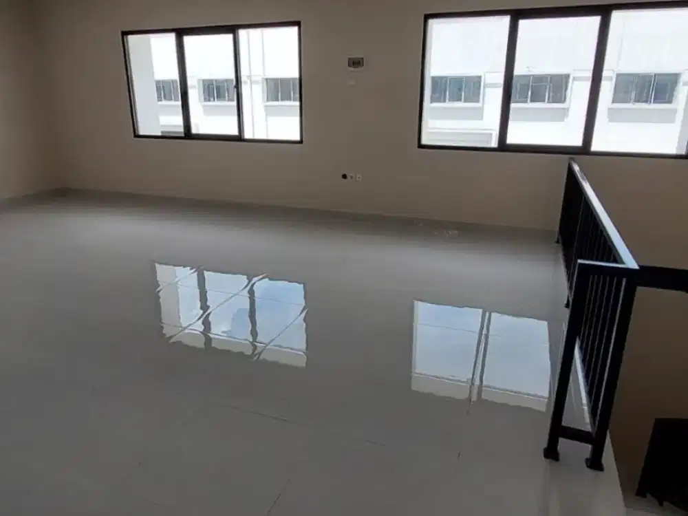 Disewakan Gudang dengan Kantor Lantai 2 | Eraprima M. Toha Tangerang