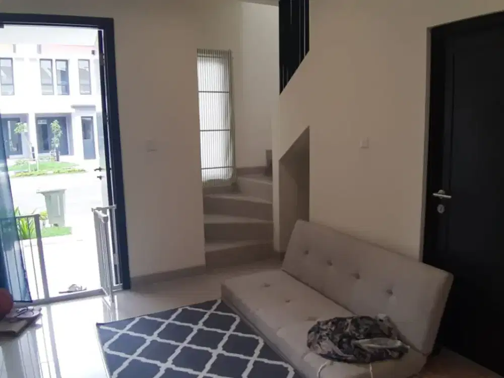 Dijual Rumah Lebar 5 Cluster Baroni Summarecon Gading Serpong