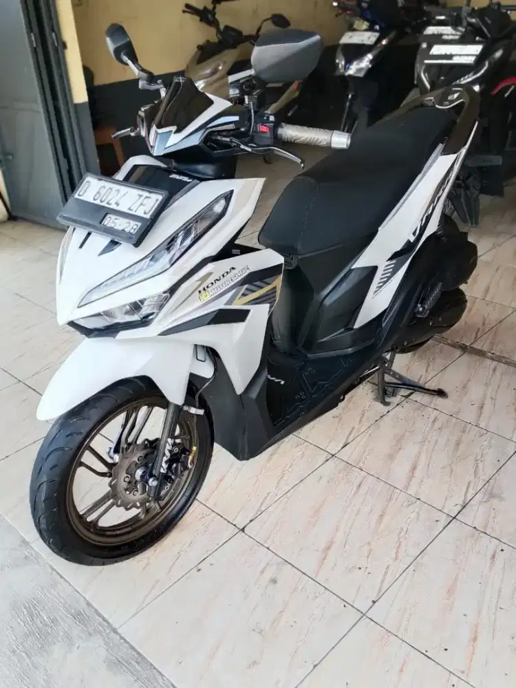 Vario 125 tahun 2023 keyless