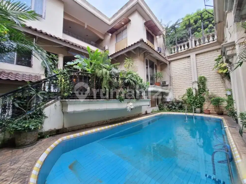 Dijual Rumah Premium di Adhyaksa Raya Cocok untuk Restoran dan Bisnis Dekat ke MRT