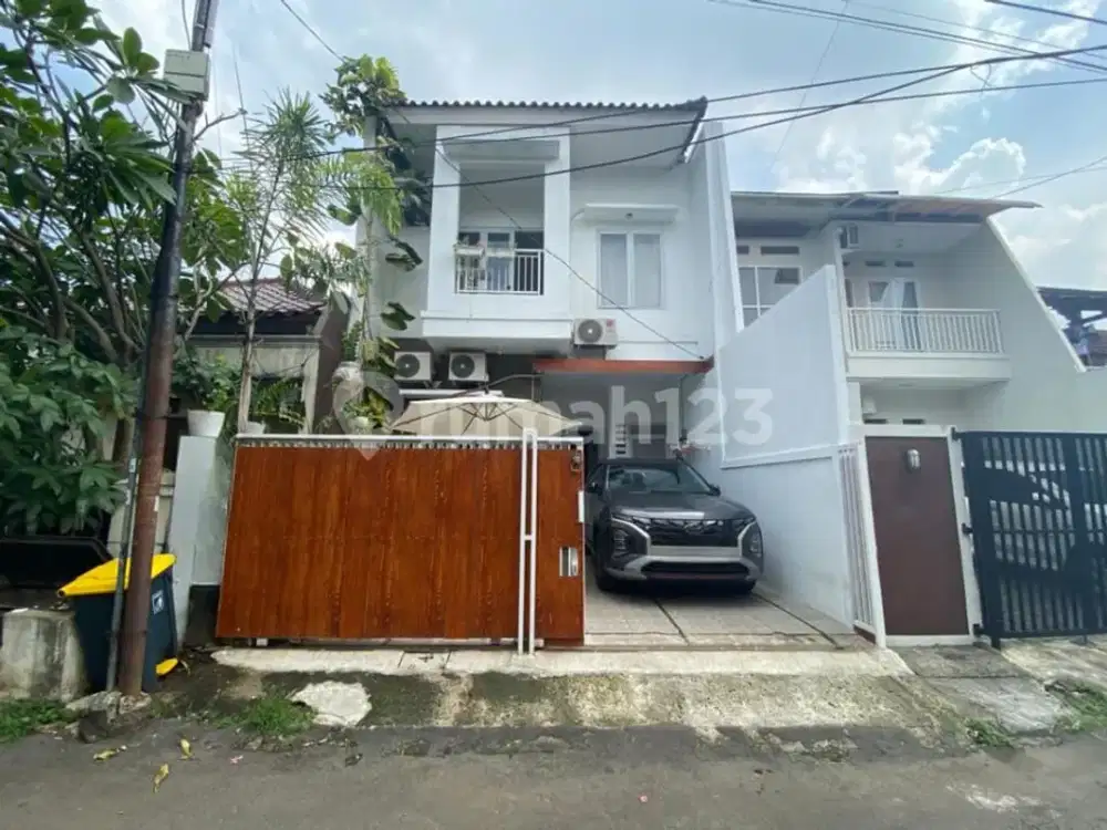 Dijual Rumah 2 Lantai Modern Minimalis Siap Huni Mega Cinere