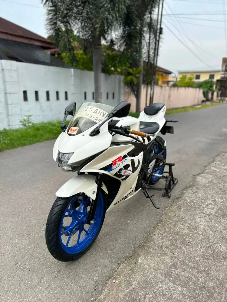 Suzuki GSX-R150 Tahun 2018