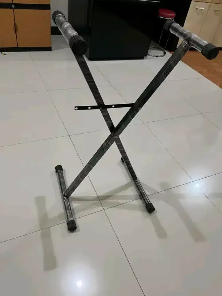 Stand Keyboard murah