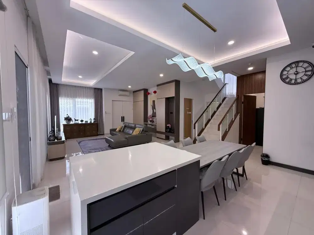 Rumah Semi Furnished Lebar 12 Cluster Menteng Village Gading Serpong