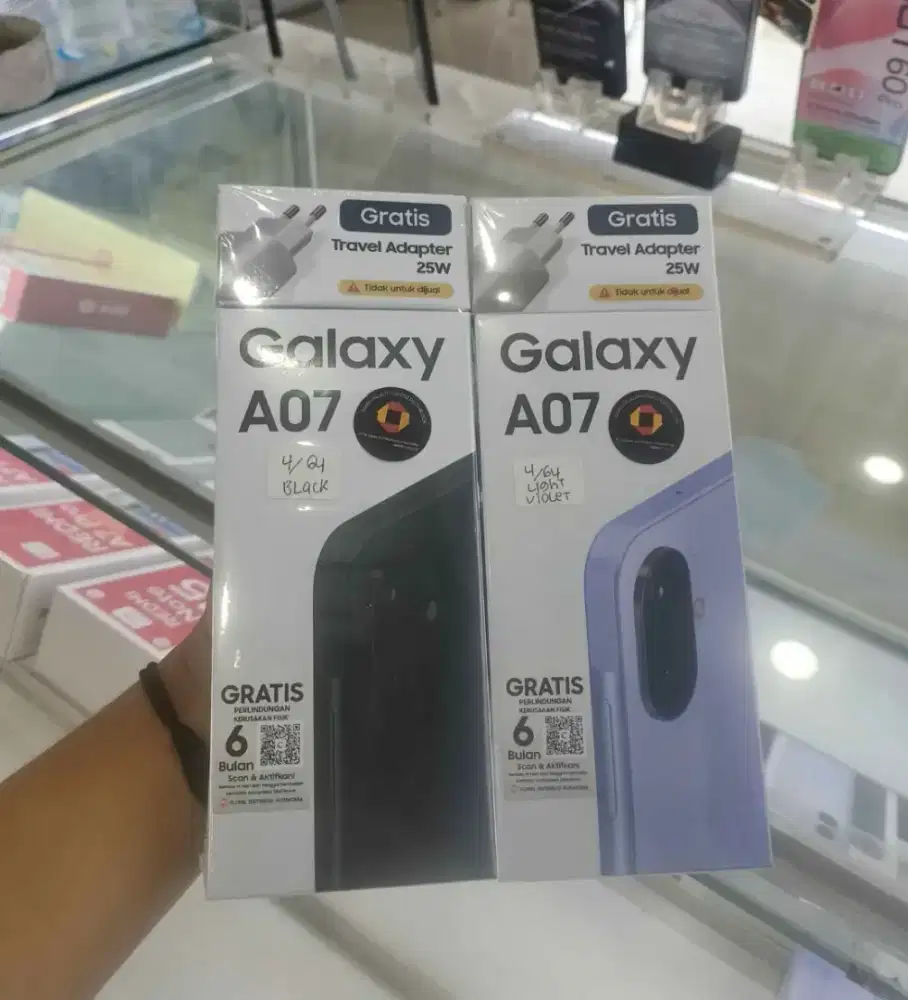 Smartphone Samsung New Galaxy A07 LTE 4+4/64