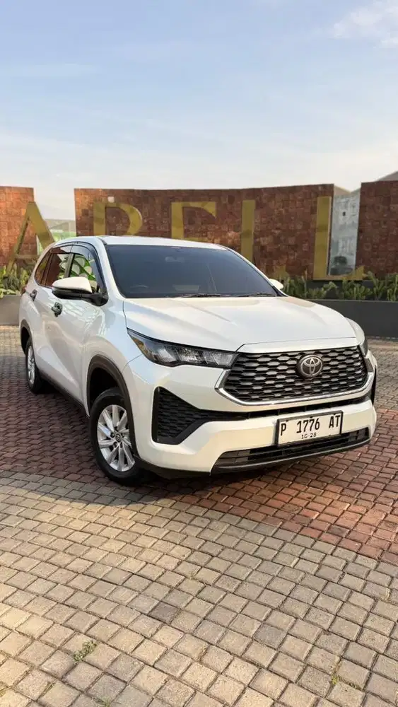 Innova zenix G CVT