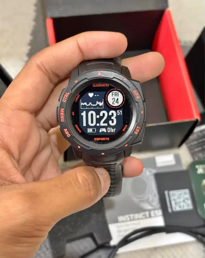 Garmin instinct esport
