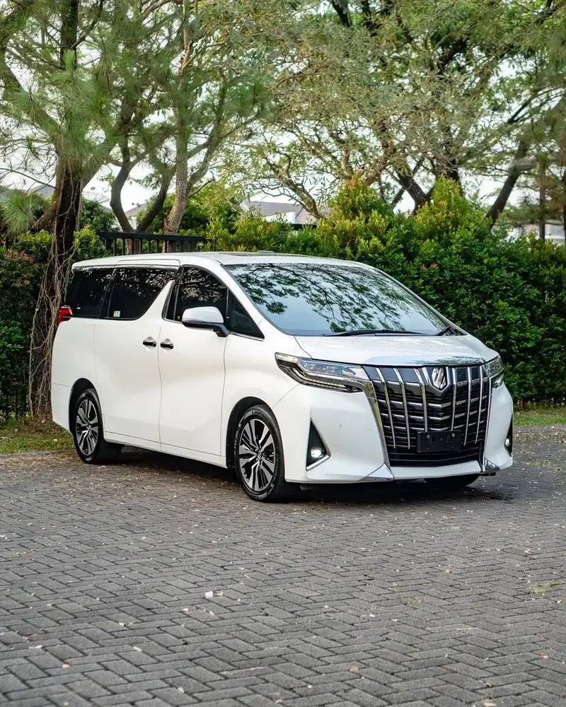 (Like New!!) Toyota Alphard 2.5 G ATPM FL 2018 Vellfire Voxy Odyssey