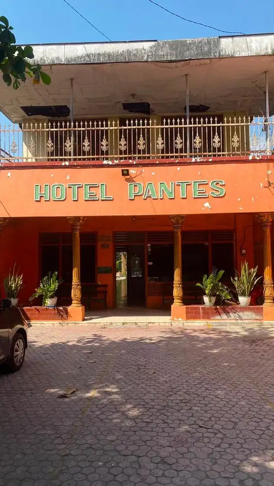 DIJUAL HOTEL LOKASI PUSAT KOTA PONOROGO