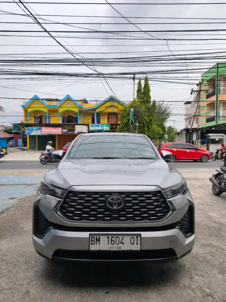 INNOVA ZENIX G 2022