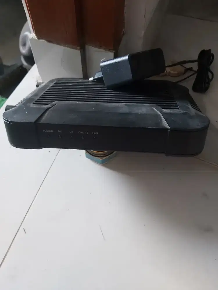 Modem cable cm5100