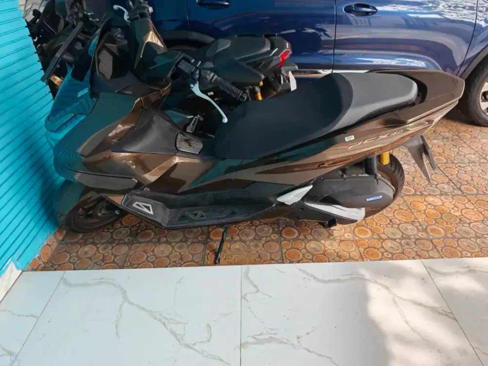 PCX roadsyn 160