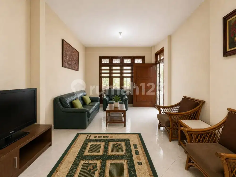 Rumah 1 Lantai Luas 302M2 di Kawasan Strategis Gandaria