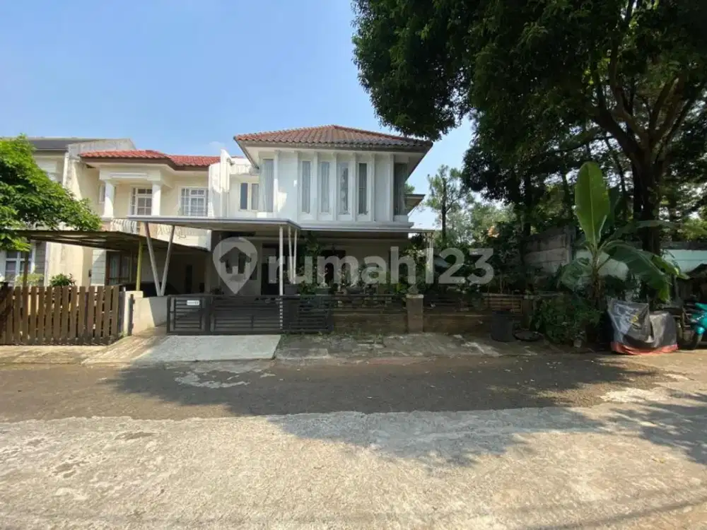 Rumah Terawat Siap Huni di Komplek Premium Cibubur Dekat Mall & Tol
