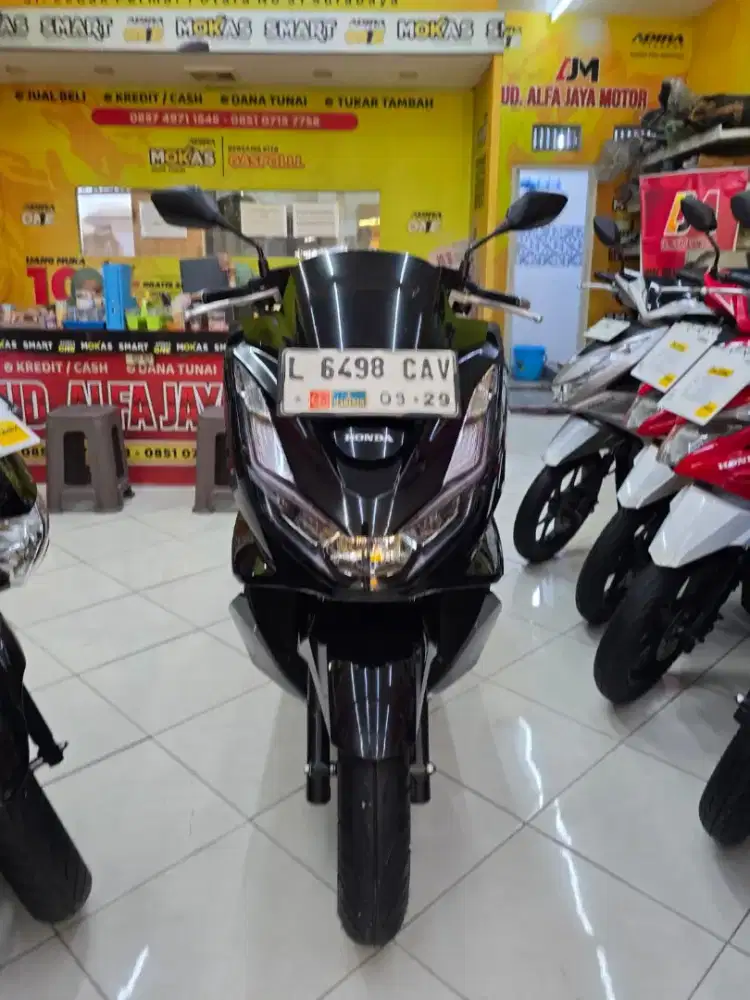 Kredit murah * Honda PCX CBS tahun 2024