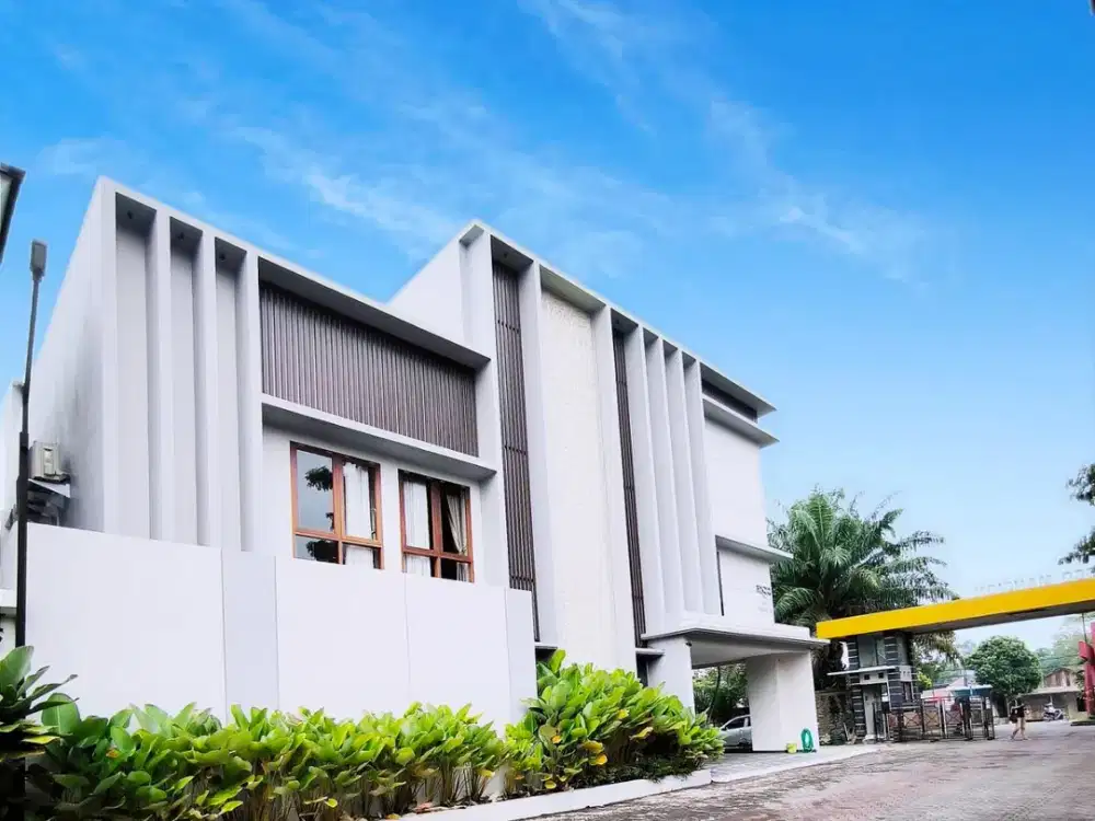 Rumah di Jogjakarta Kota Furnish Istimewa , Hadap Utara Row Jalan 10 Mtr