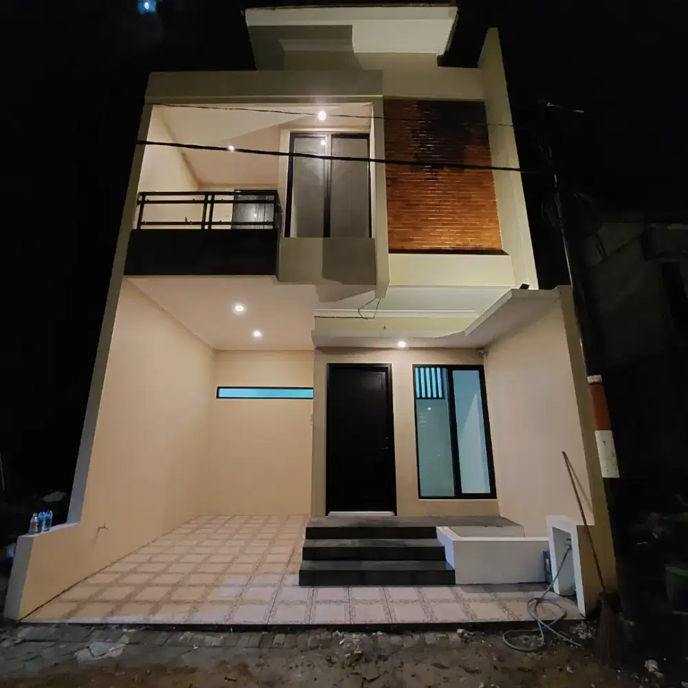 Rumah 2 lantai spek premium dekat kampus Ub dan Umm