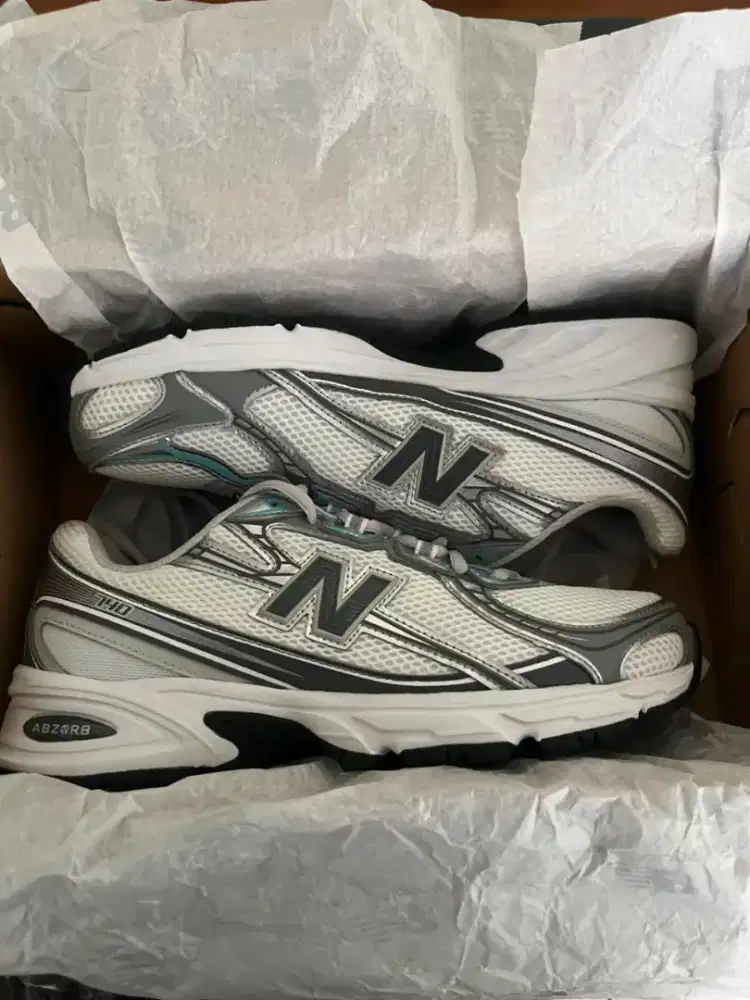New balance 740 Unisex Blue