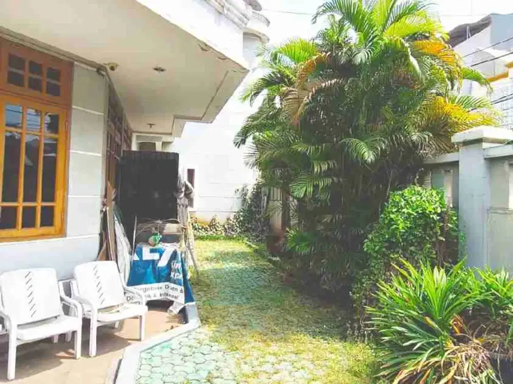 Rumah Huk Danau Indah Sunter 2 lantai 18x15 Siap Huni dalam Kompleks One Gate