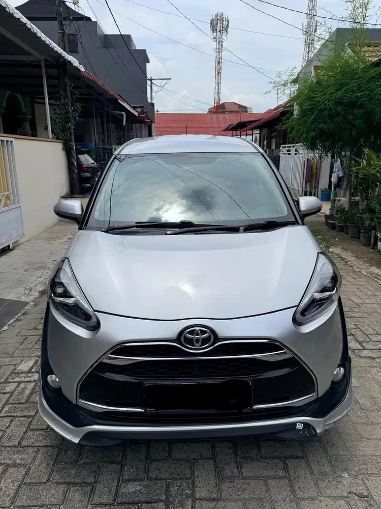 Dijual Sienta Type Q 2016