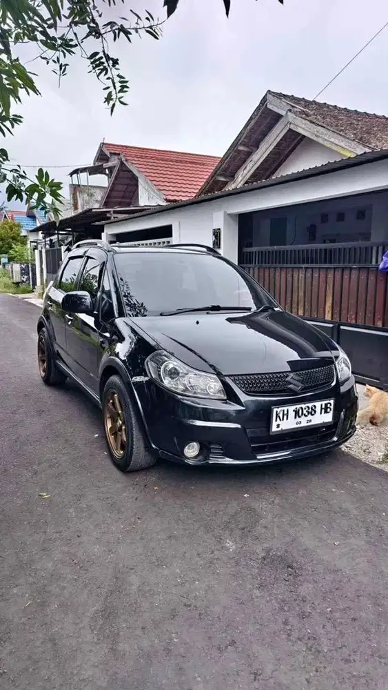 Suzuki SX4 X-Over