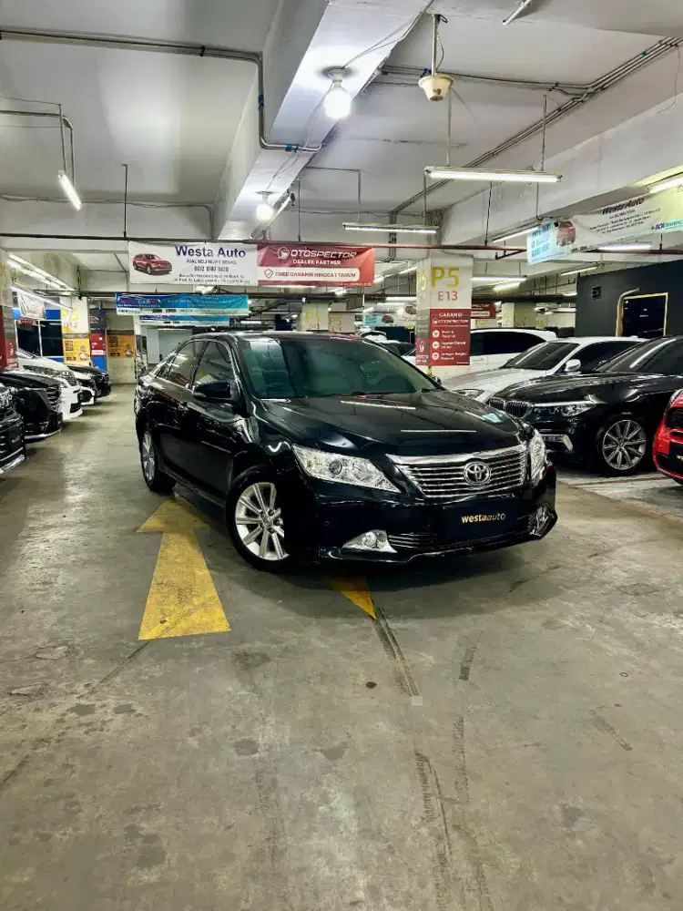 Toyota Camry 2.5 V AT 2014 nik 2013 Terawat accord G