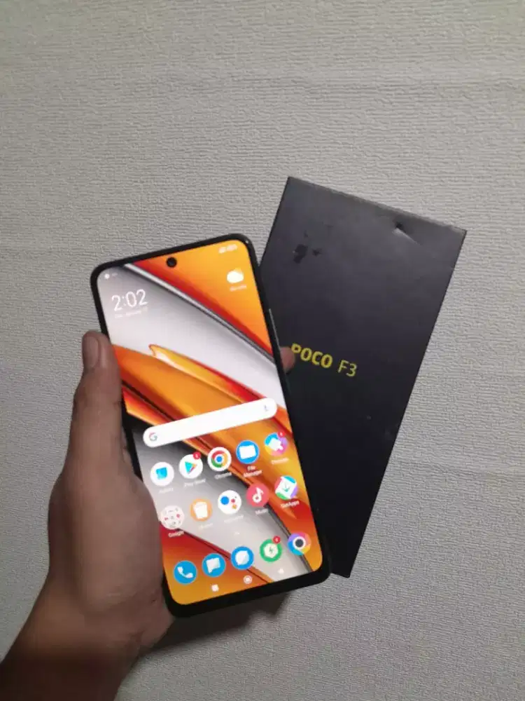 Poco f3 5g spek 6/128 Kel hp cas box