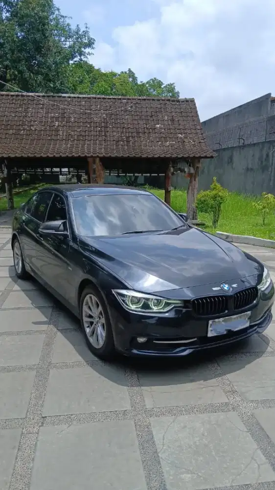 BMW F30 320i sport B48 2016