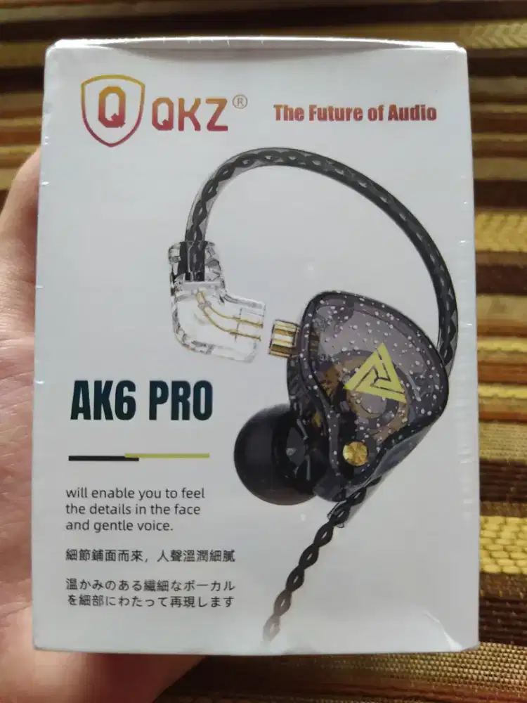 QKZ AK6 PRO NEW