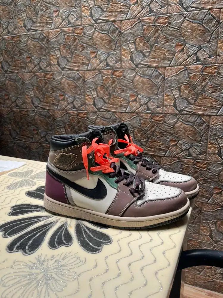 NIKE JORDAN ONE RETRO HIGH