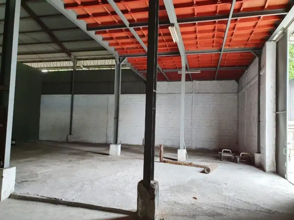 Gudang Sunter 1500m2 lokasi bagus