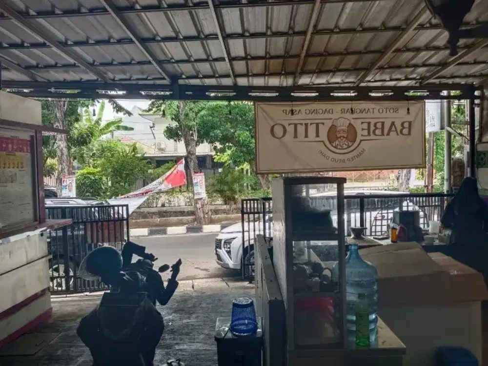 Rumah Kelapa Gading Jalan Raya bagus untuk usaha 230m2