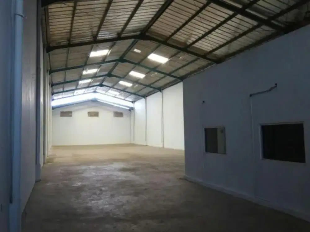 Gudang TAMAN TEKNO SIAP PAKAI 600m2