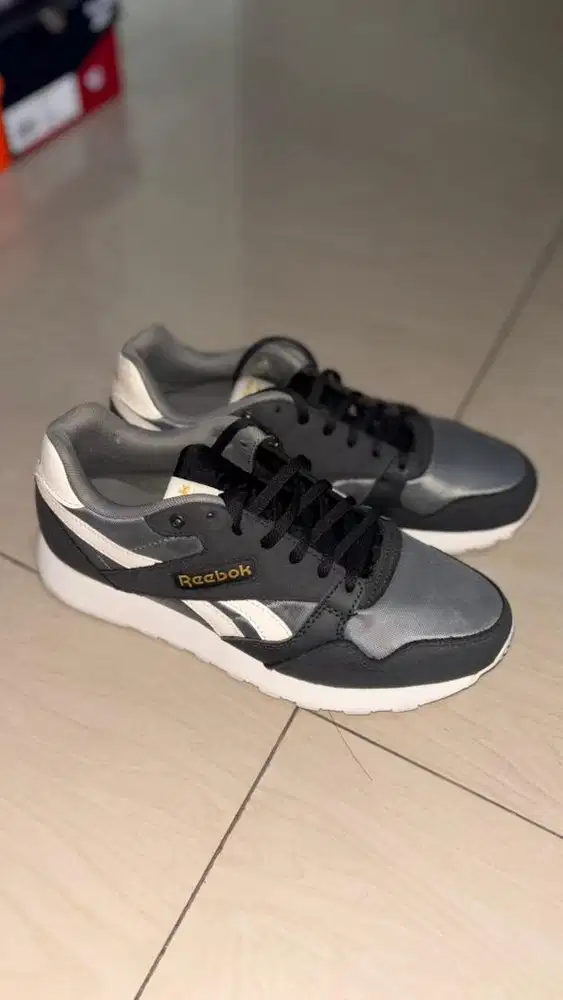 JUAL CEPAT SEPATU REEBOK ULTRA FLASH UKURAN 39