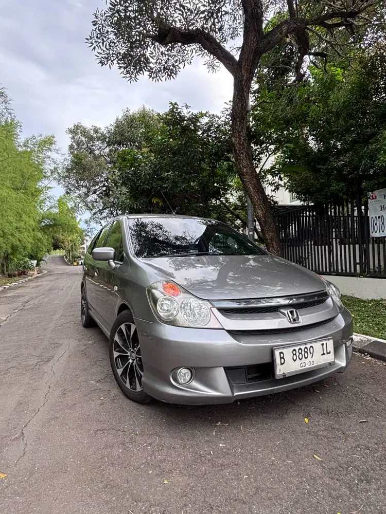 Honda Stream K20 (2005)