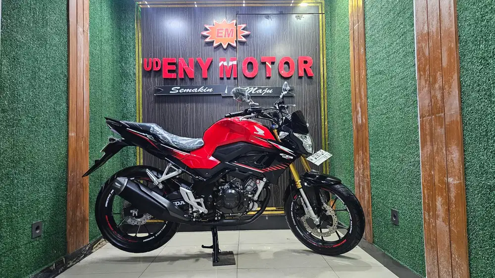 ENY MOTOR - HONDA ALL NEW CB 150R 2023 - LOW KM 11RB
