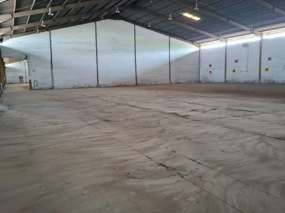 Gudang Luas Lokasi Strategis di Pergudangan Baruna Area Kranji Kota Bekasi