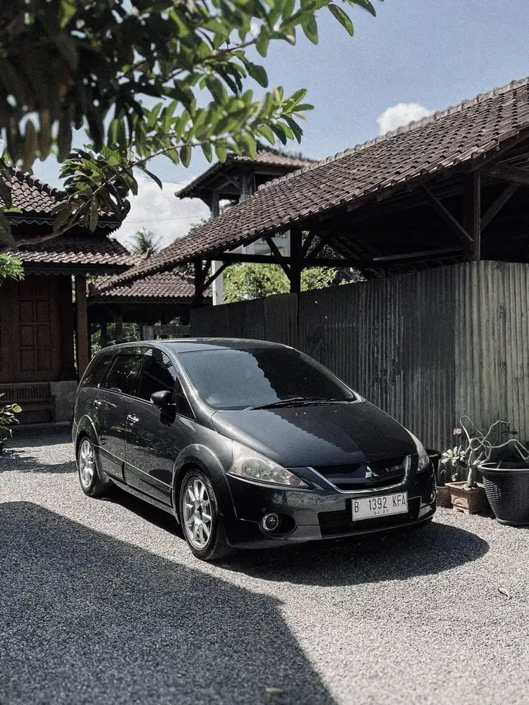 Mitsubishi Grandis GT 2008