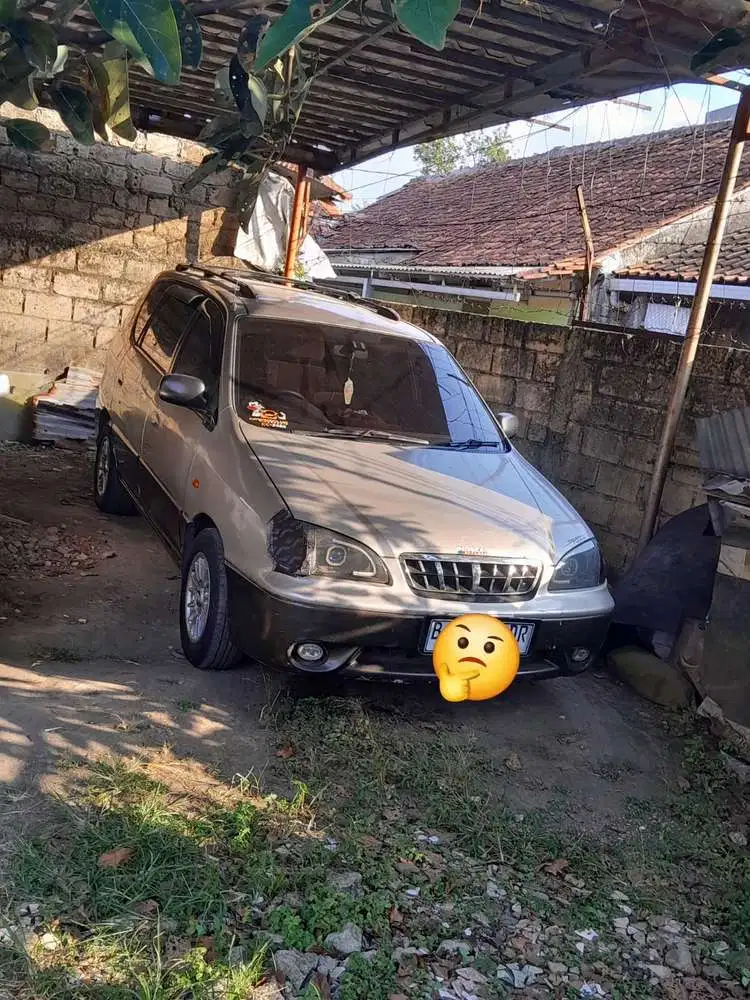 Kia Carens 2000 Bensin