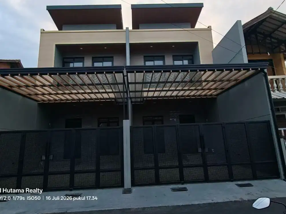 Rumah Baru Minimalis 2 Lantai Siap Huni bisa KPR di Arcamanik Dkat Antapani, Kota Bandung