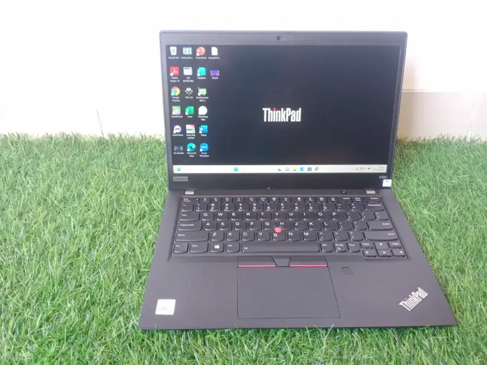 Lenovo Thinkpad X390 Core i7 gen 10