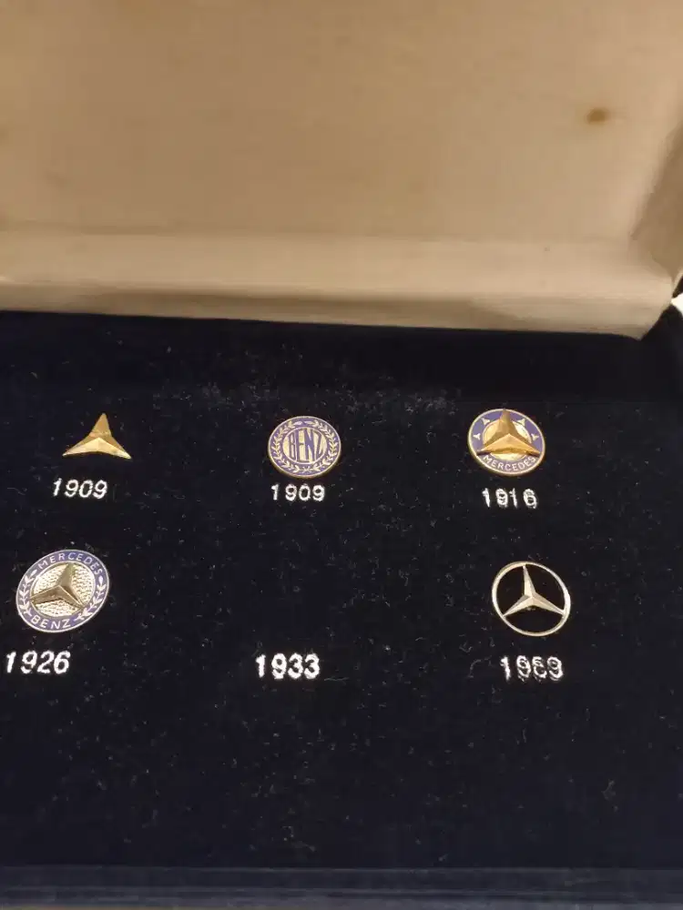 Pin Mercedes  5pcs
