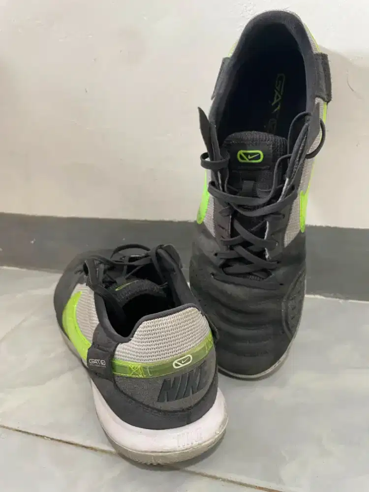 Sepatu Futsal Nike STREETGATO