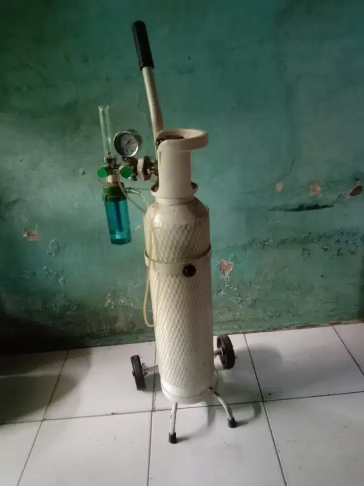 Dijual oksigen alat membantu pernafasan