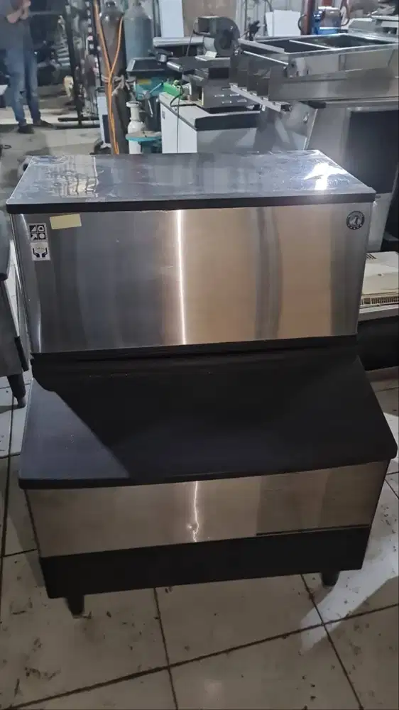 Ice Maker Hoshizaki KM-140B Mesin Pembuat Es Bulan Sabit Second/Bekas